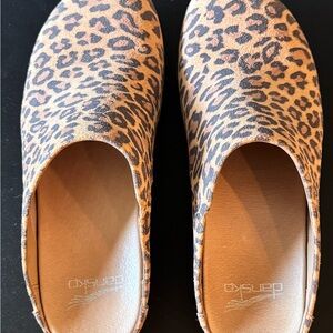Leopard Print Women's Mules